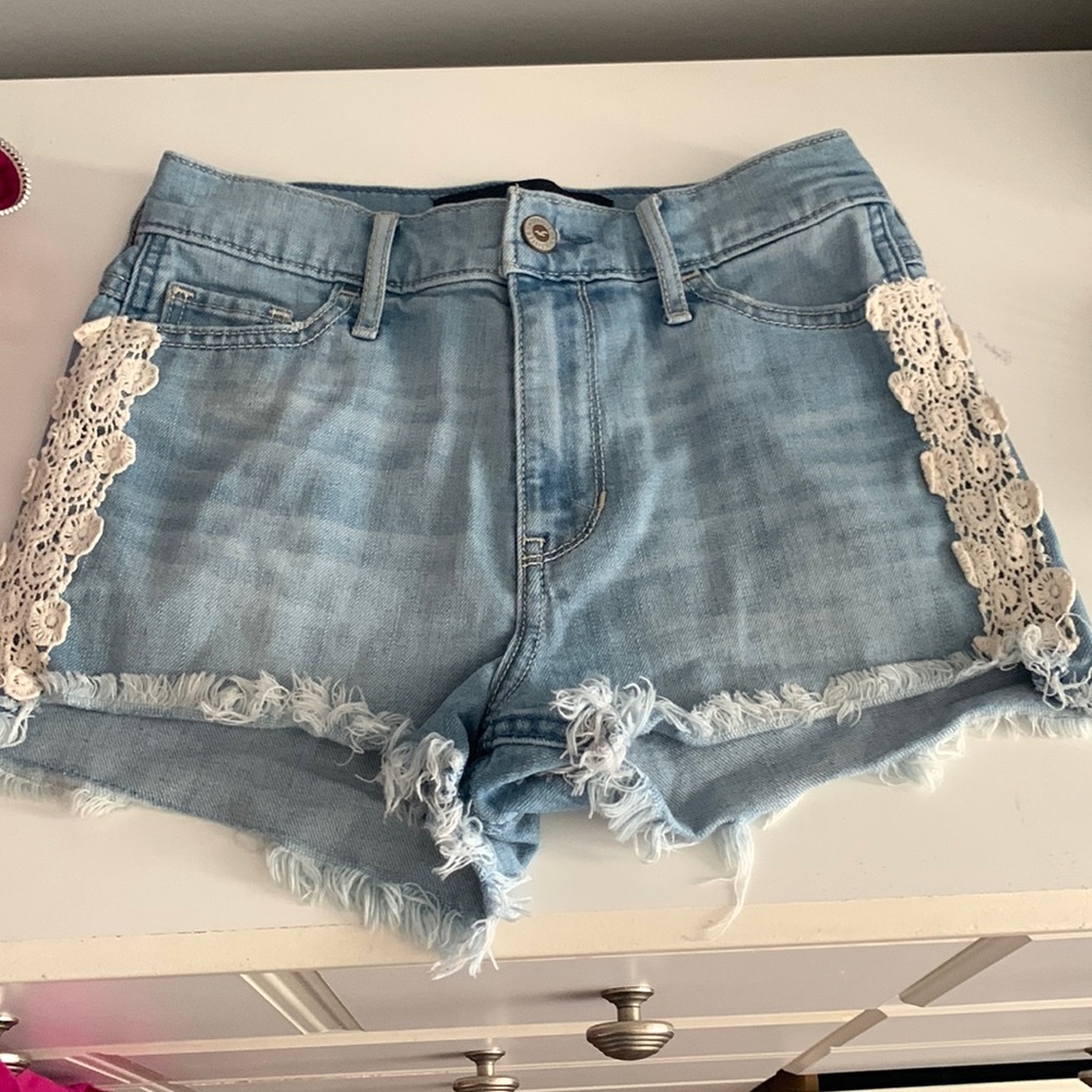 Hollister High Rise shorts